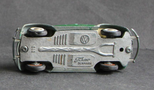 Tekno Volkswagen Beetle Police 1961 DieCast Model (7642)